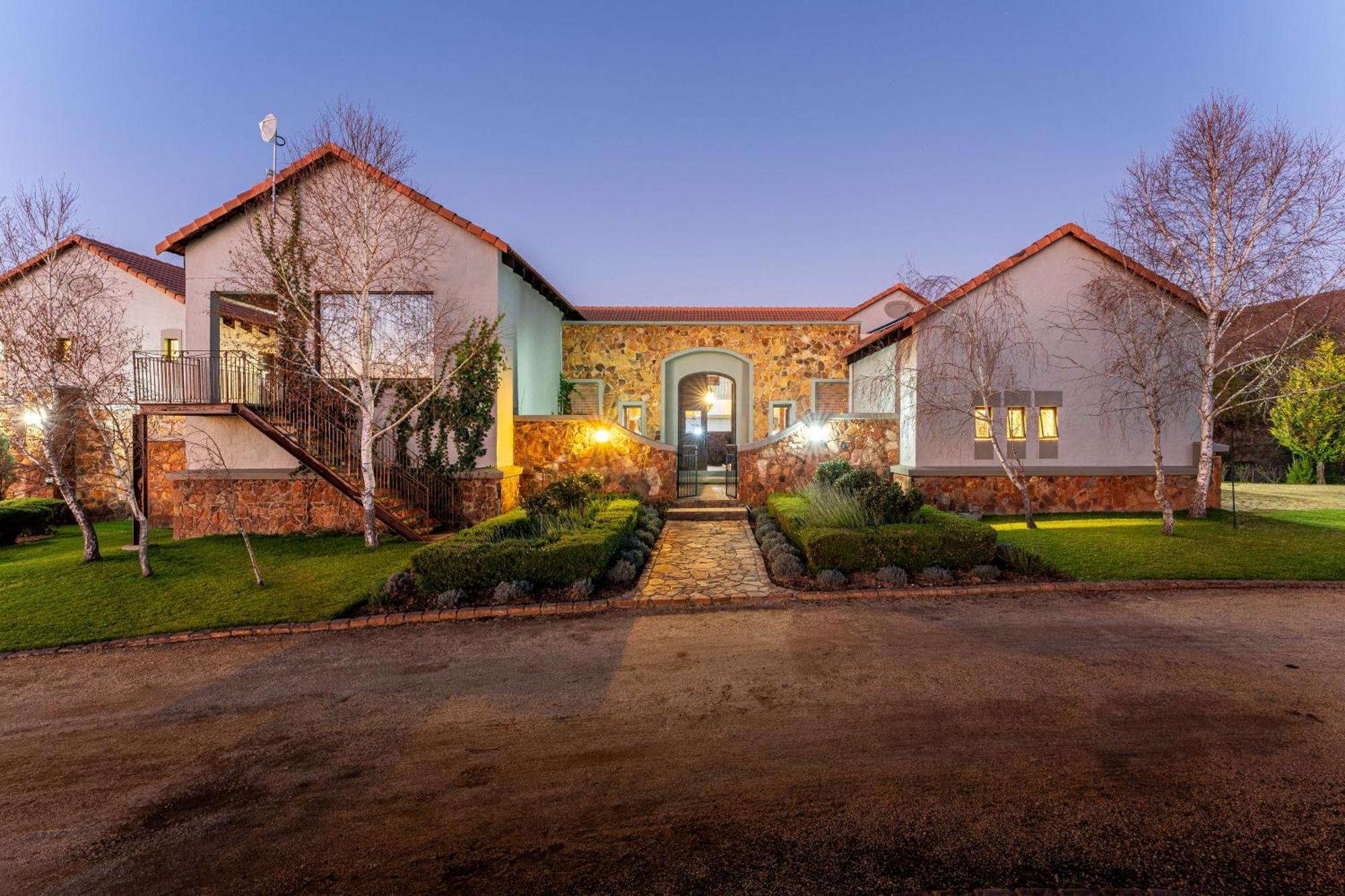 Mount High Luxury Country Estate Villa Lydenburg Eksteriør billede